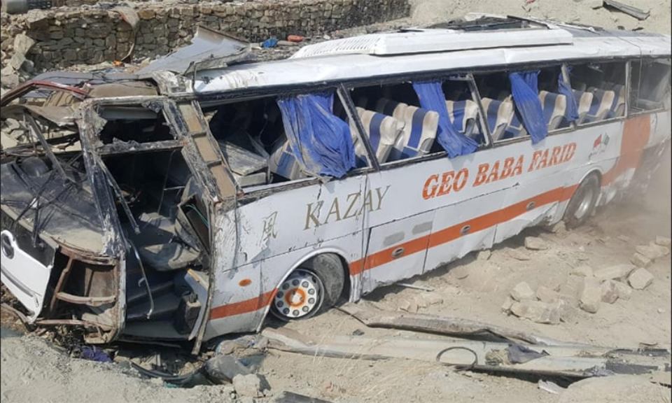 Nine members of Pakistan navy killed in bus crash - officials