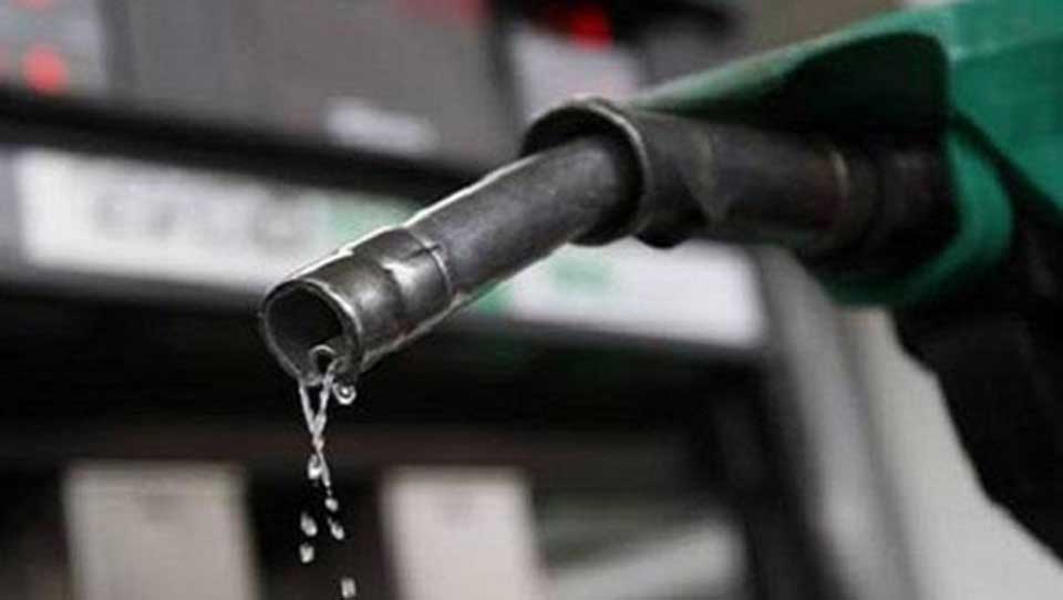 19 petrol pumps face action