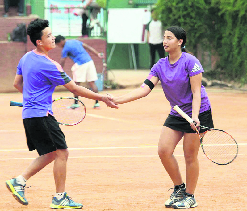 Samrakshak-Mayanka pair clinches mixed doubles title