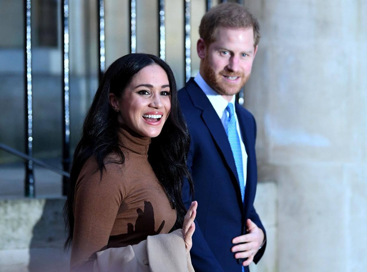 UK's Prince Harry and Meghan say 'thank you' to Canada after holiday