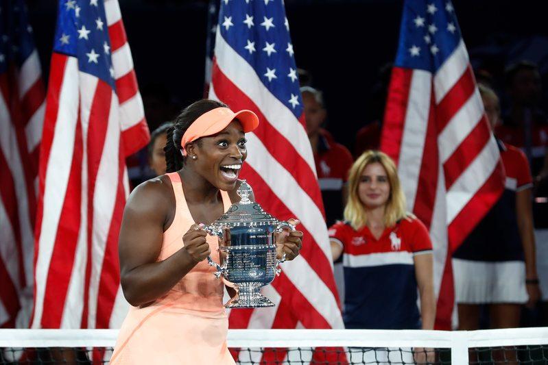 Ice-cool Stephens too good for Keys in U.S. Open final