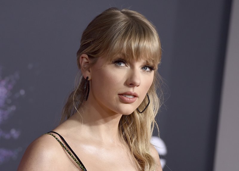 Texas man sentenced to prison for stalking Taylor Swift