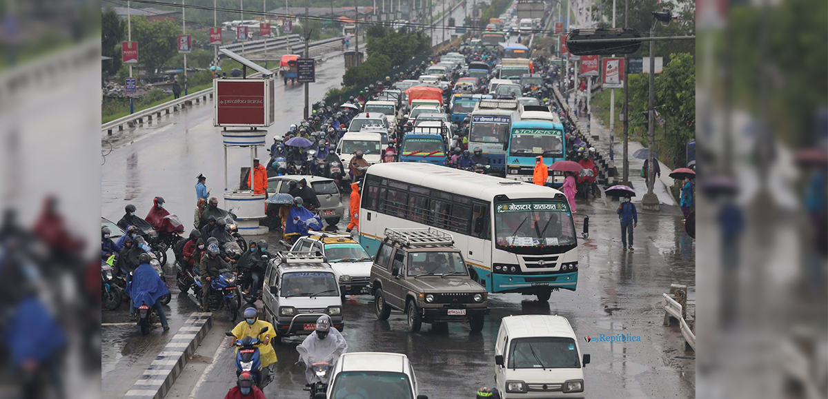 PHOTOS: Huge traffic seen in Kathmandu after lifting of lockdown