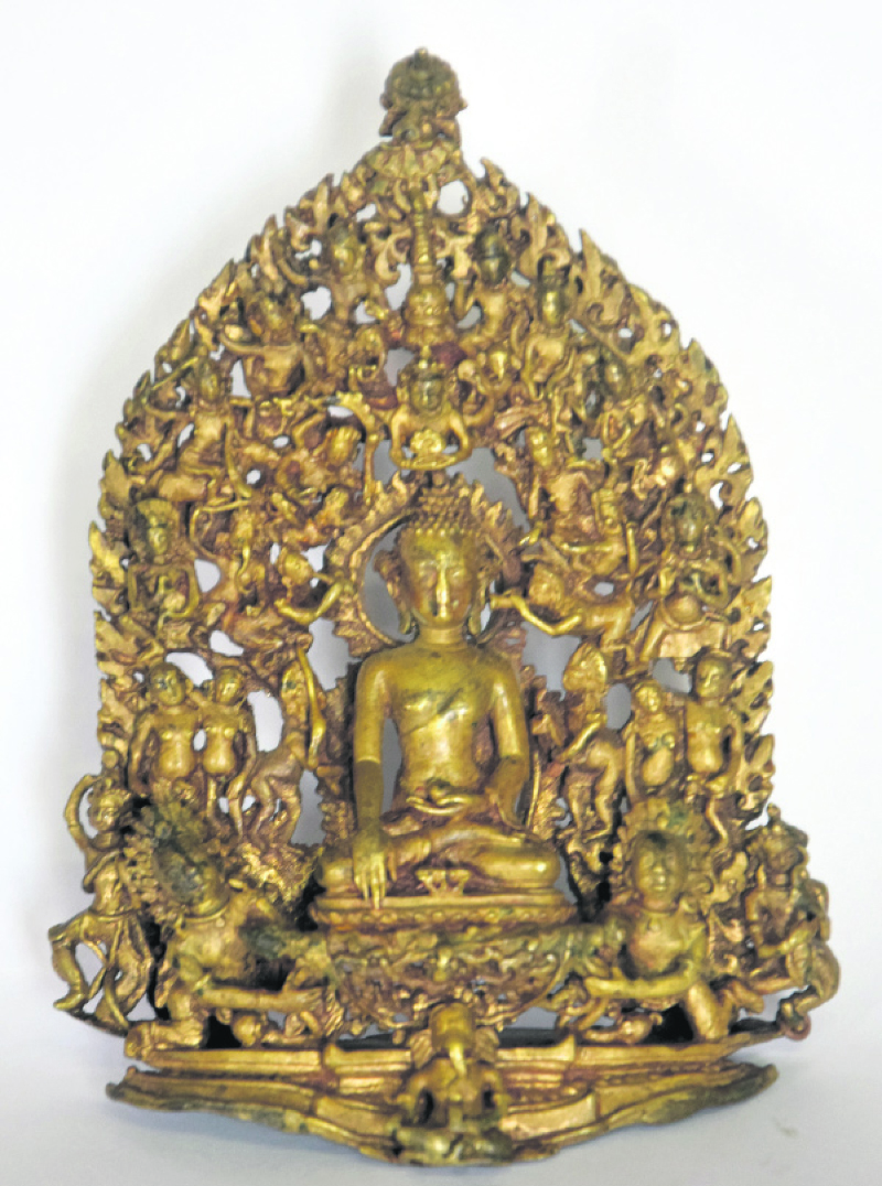 US collector returns 4 stolen idols to Nepal