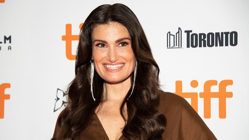 Idina Menzel in talks for evil stepmother role in Sony's 'Cinderella' musical
