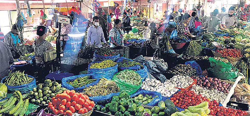 Veg prices moderate on improved supplies