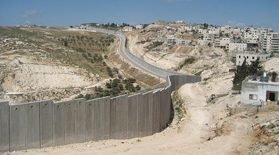 Israeli defense officials approve plans for 1,000 West Bank settlement homes